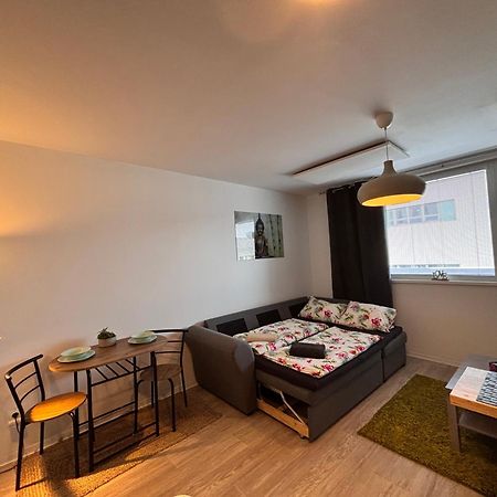 Krasny Utulny Byt S Balkonom A Parkovanim! Bratislava Extérieur photo