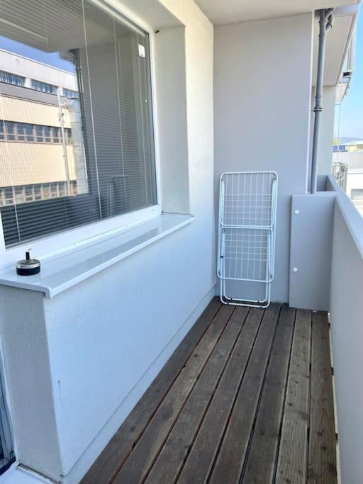 Krasny Utulny Byt S Balkonom A Parkovanim! Bratislava Extérieur photo