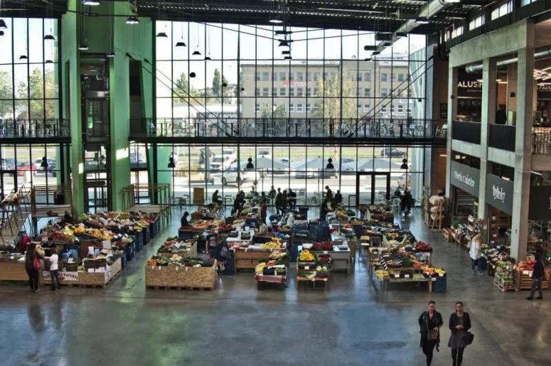 Krasny Utulny Byt S Balkonom A Parkovanim! Bratislava Extérieur photo