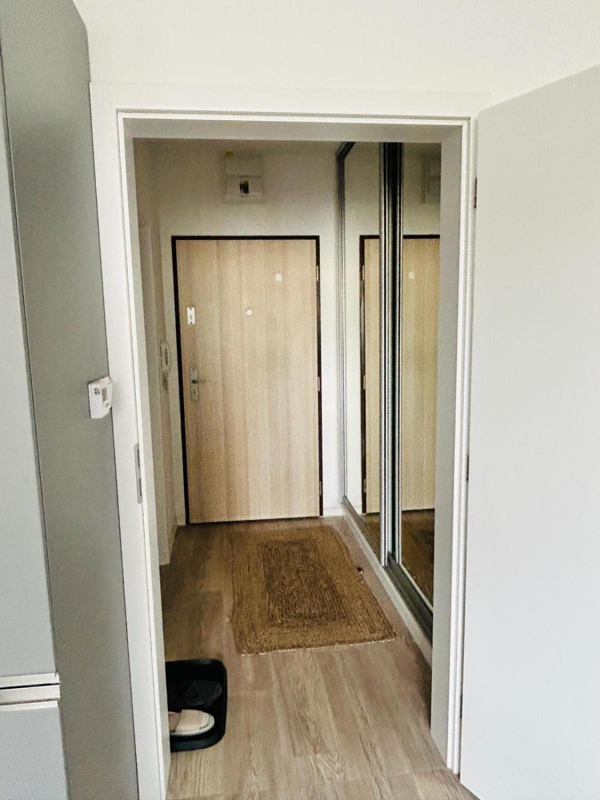 Krasny Utulny Byt S Balkonom A Parkovanim! Bratislava Extérieur photo