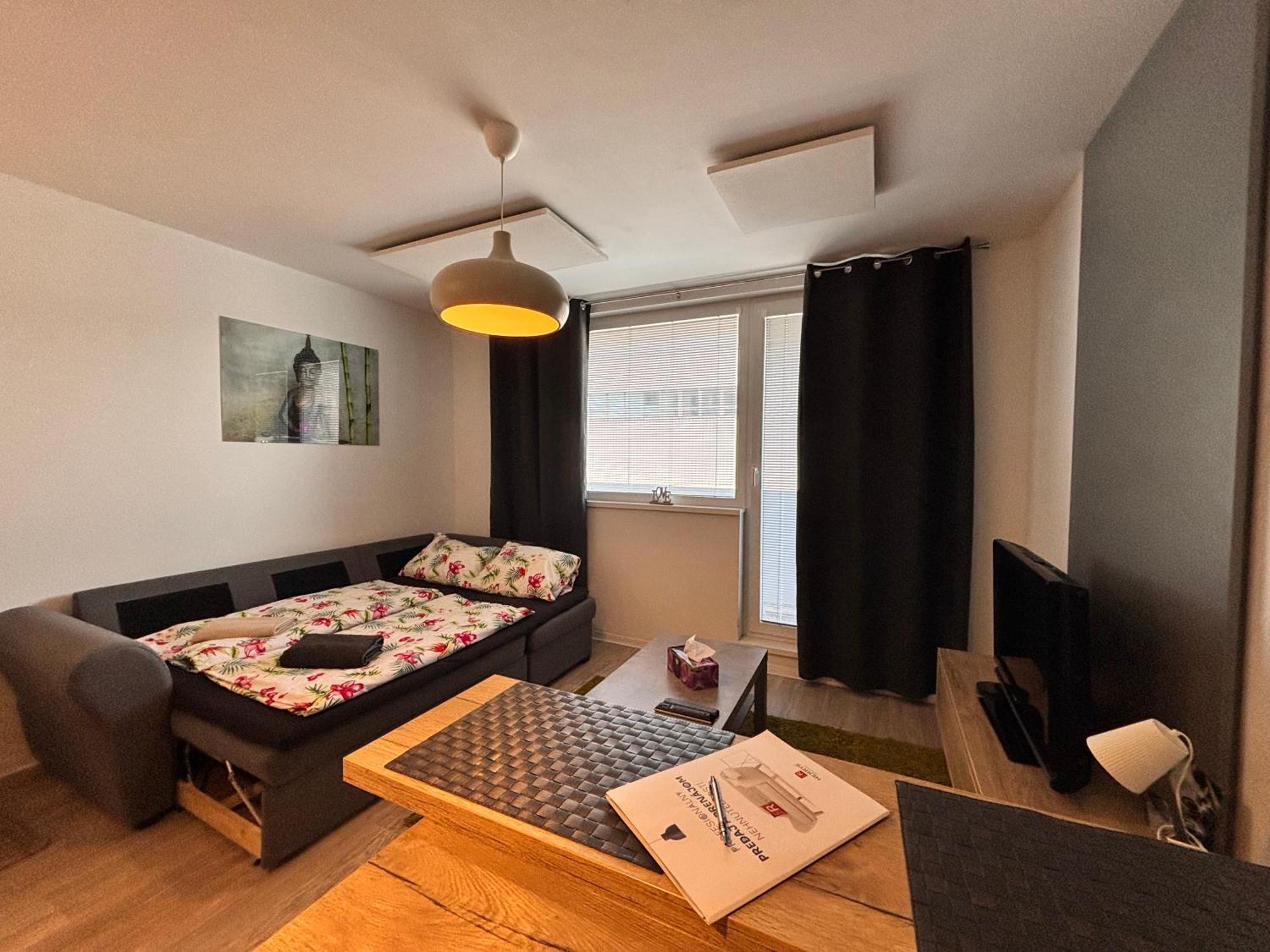 Krasny Utulny Byt S Balkonom A Parkovanim! Bratislava Extérieur photo